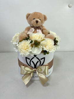 Box plyšovými hračkami (Macík) - The Million Roses Slovakia