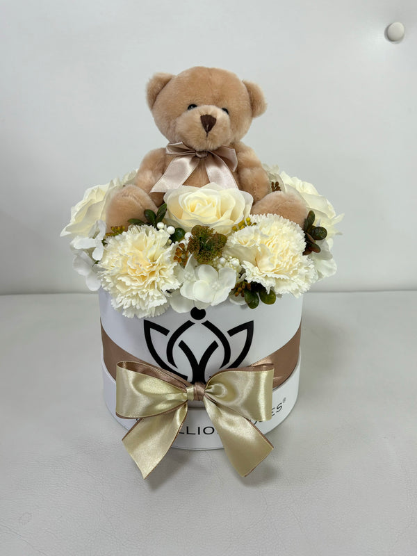 Box plyšovými hračkami (Macík) - The Million Roses Slovakia