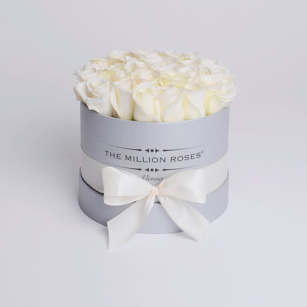 Small - White Roses - Silver Box - The Million Roses Slovakia