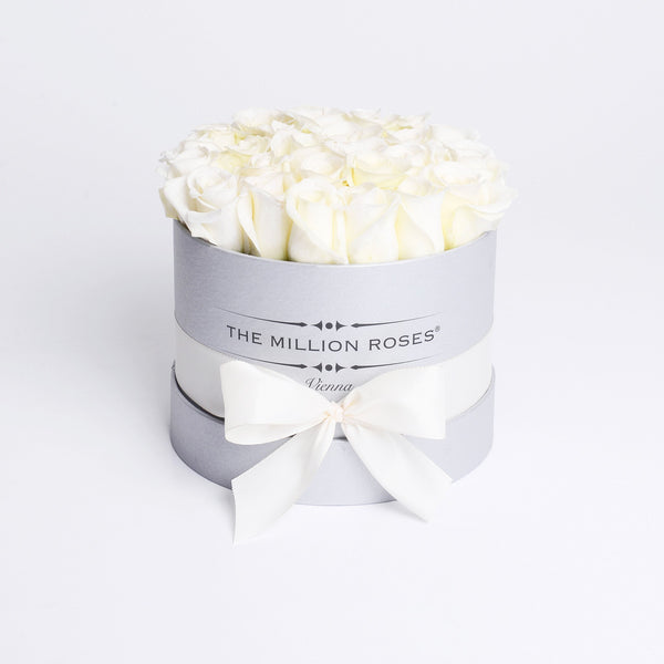 Small - White  Roses - Silver Box - The Million Roses Slovakia