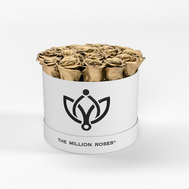 NOVÝ Biely malý box s trvácnymi ružami (small box with eternity roses) - The Million Roses Slovakia