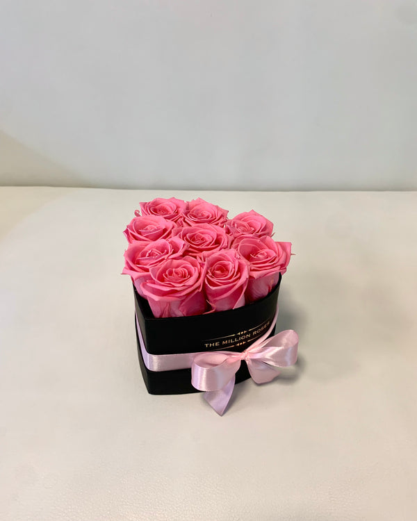The Little Million Love Heart - Pink Eternity Roses - Black Box - The Million Roses Slovakia