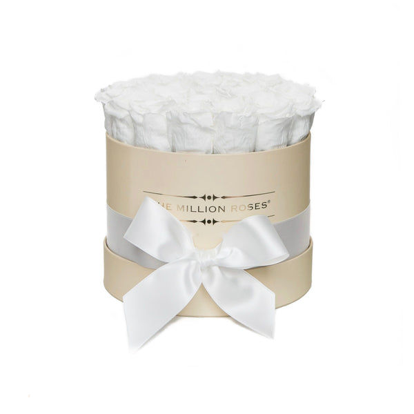 Small - White Eternity Roses - Vanilla Box - The Million Roses Slovakia